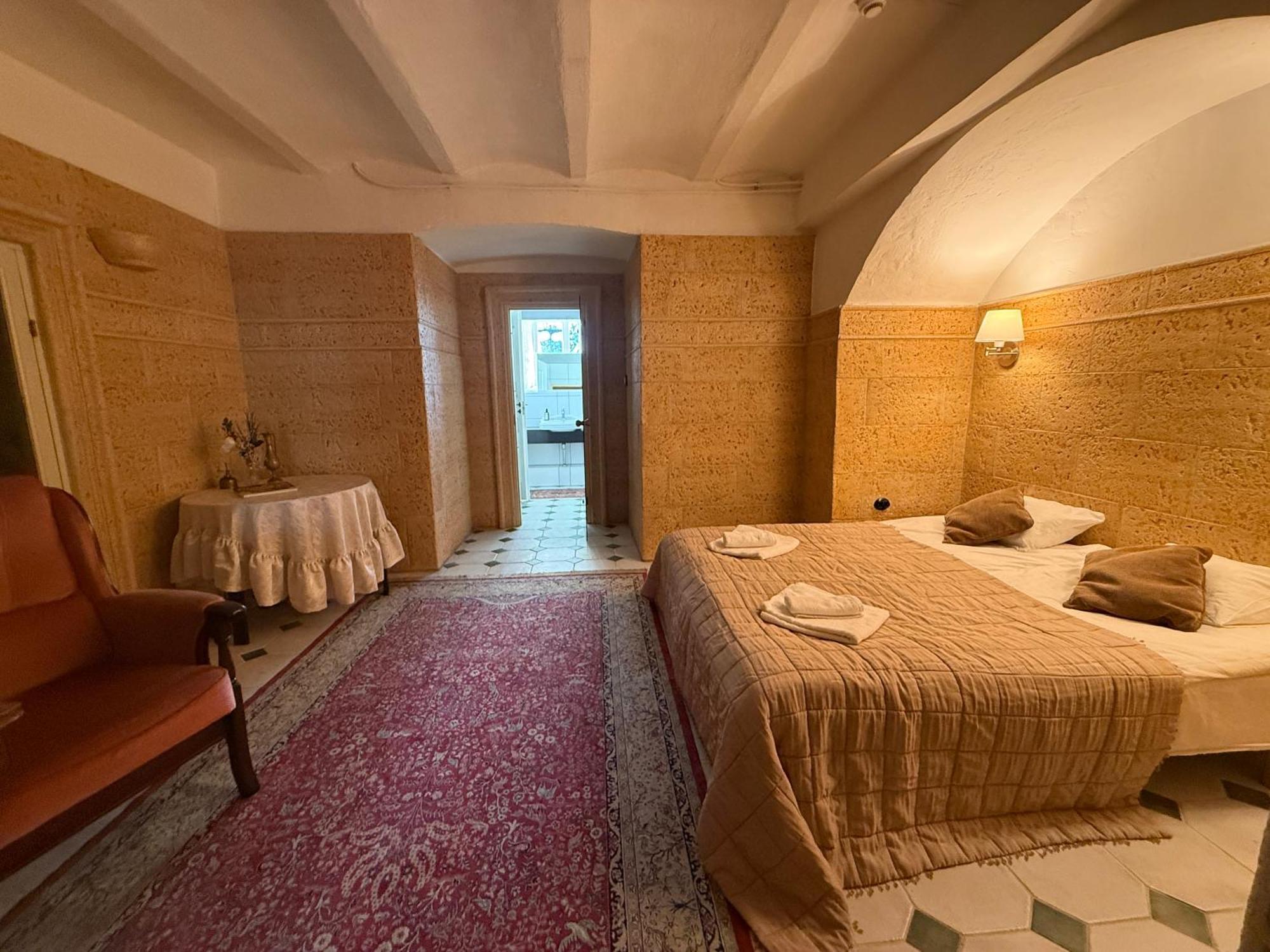 Laitse Castle Hotel Екстериор снимка